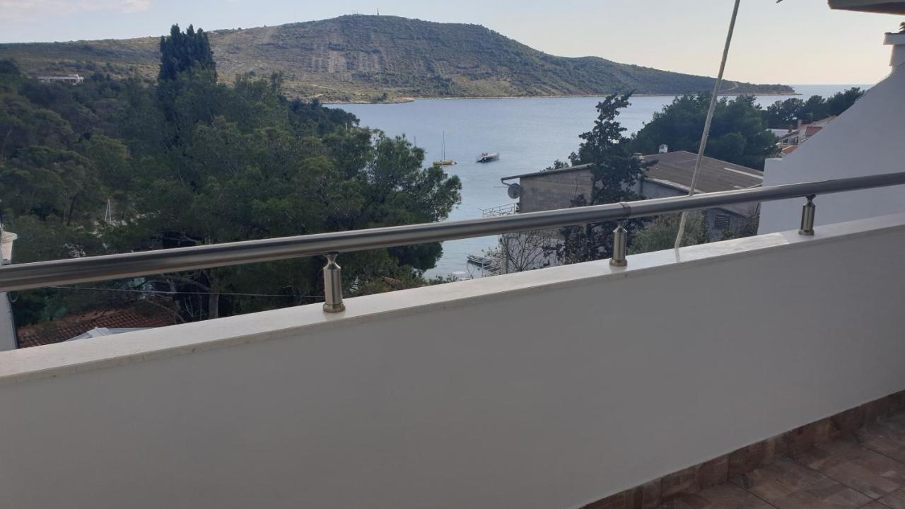 Apartman Pobuk Primosten Bagian luar foto